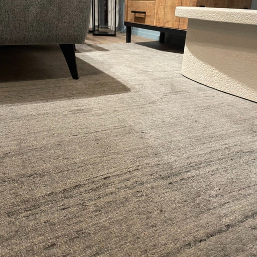 Teppich Strisce Grau – Pronto Wonen, vloerkleden en tapijten (photo 2 of 3)