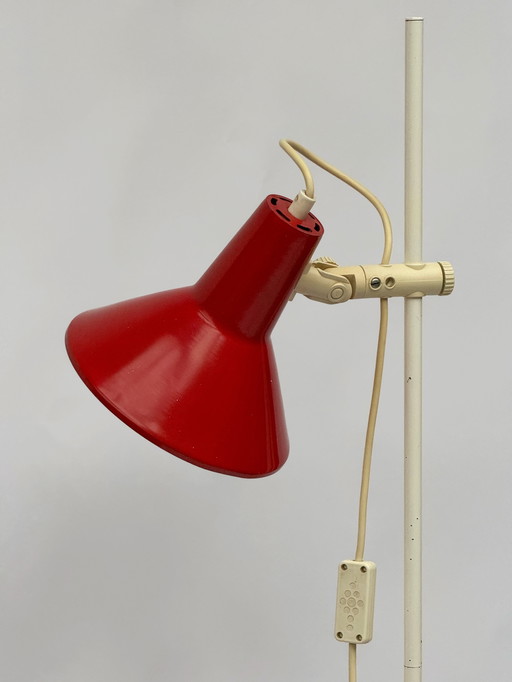 Lámpara de pie vintage Woja Holland: un icono del diseño holandés rojo