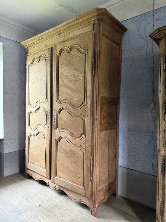 Image 1 of Armadio antico francese in rovere fine 800
