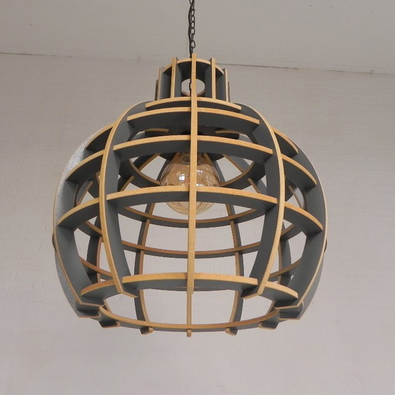 Image 1 of Suspension Lingehof, modèle Globe 50 cm