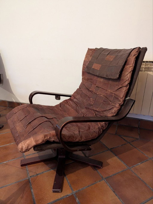 Ein Paar dänische KEBE-Sessel aus gepolstertem Leder und Bugholz – 1970er Jahre