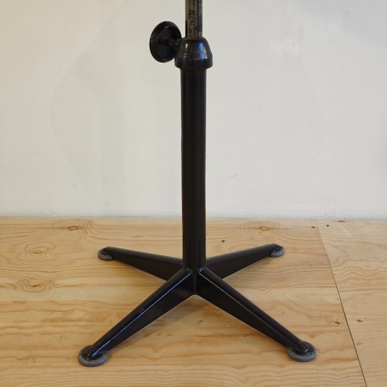 Image 1 of Vintage Ahrend tekenstoel