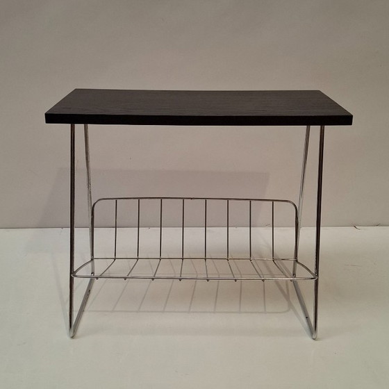 Tavolino vintage con portariviste integrato – Tavolini, Metal, Wood (photo 4 of 12)