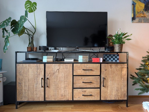 Mango wood sideboard in good condition