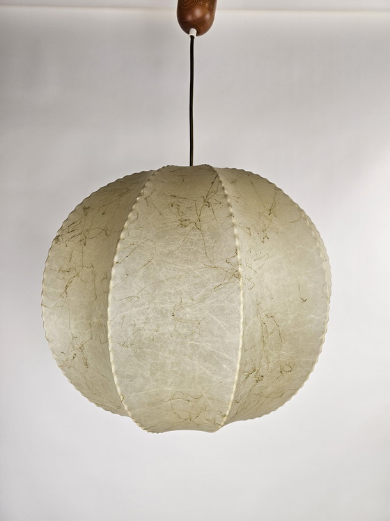 Image 1 of Grande suspension Cocoon avec un magnifique grain d'Italie, 50 cm