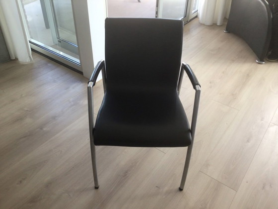 Image 1 of Chaises de salle à manger design, structure en acier inoxydable, revêtement en cuir noir