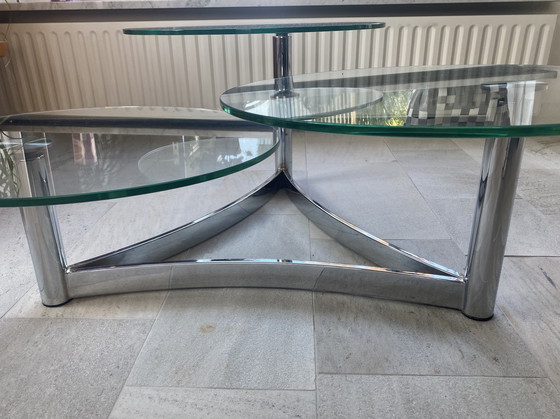 Image 1 of Jaren ‘80 Glazen Koffietafel Met 3  Glazen Platen