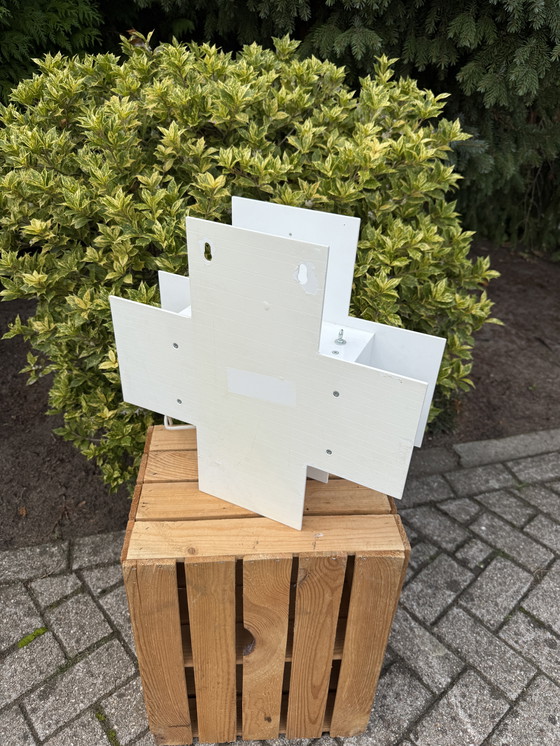 Image 1 of Neon lichtbak groen kruis vintage apotheek