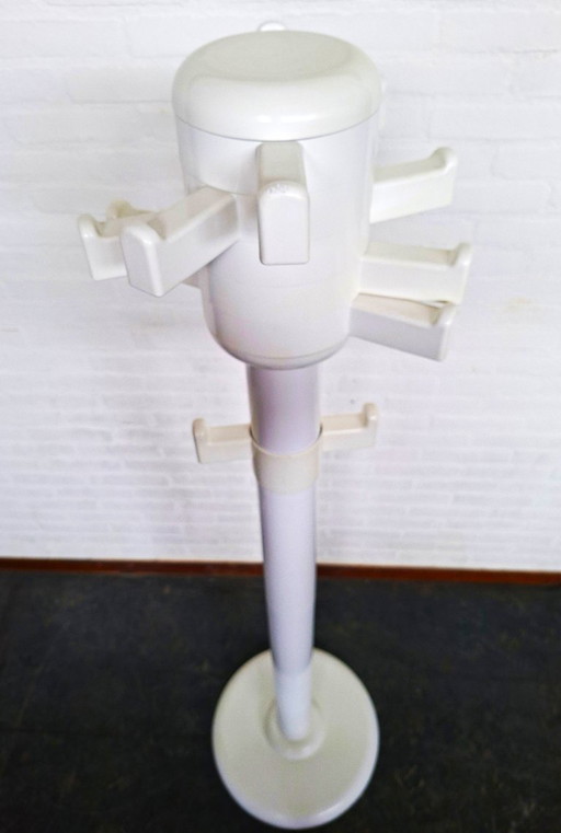 Freestanding designer coat rack by Meyers & Son – kapstokken, Metal, Plastic