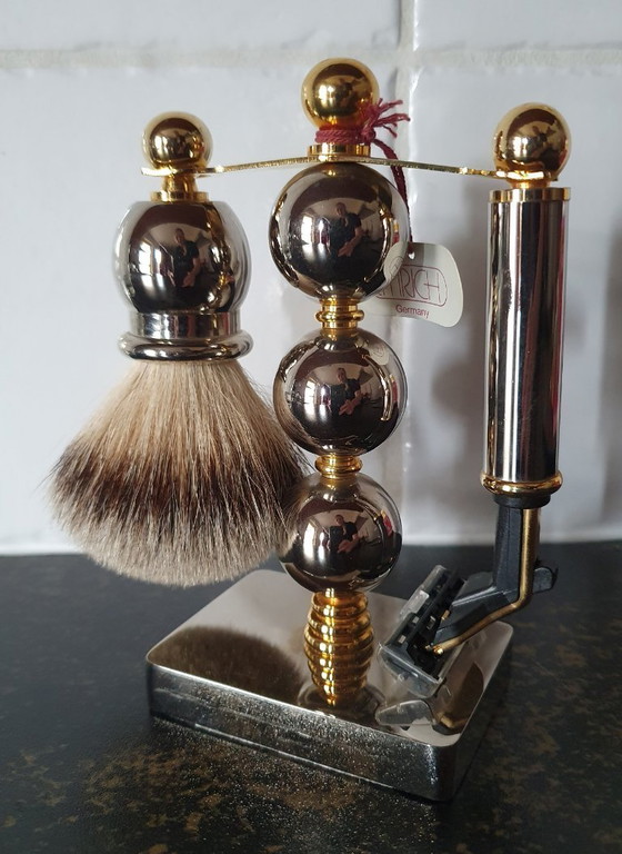Set da barba vintage Emrich Germania – Regali, Plastic, Brass (photo 8 of 8)