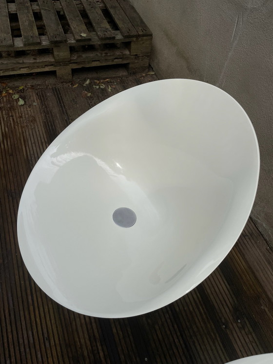 3x Kartell Ero|S| (Eros) Chaises pivotantes, Philippe Starck, Aluminium, Plastique, Blanc (photo 8 sur 10)