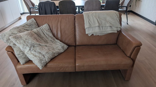 A causa del trasloco, bellissimo divano in pelle
