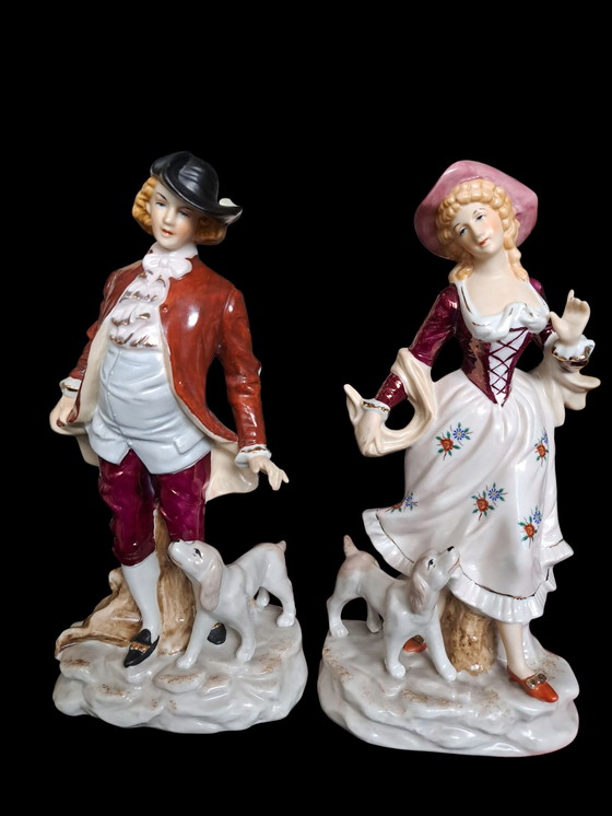 Image 1 of 2 figurines en porcelaine Homme Femme