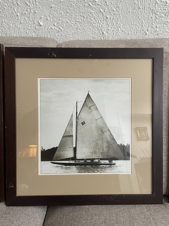 Image 1 of Ensemble de photos encadrées d'un voilier