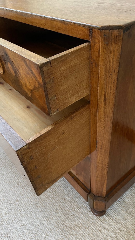 Image 1 of COMMODE Ancienne NOYER et Bois Massif