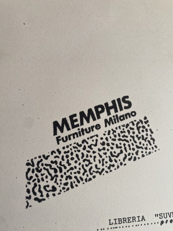 Obra de arte de técnica mixta, original de 1981, del Grupo de Diseño Memphis, Ettore Sottsass. – Fotografías (photo 6 of 6)
