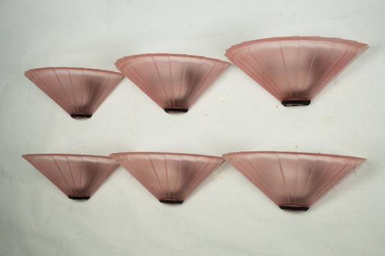 Image 1 of Ensemble de six appliques De Majo en verre de Murano rose épais. Italie, années 1980
