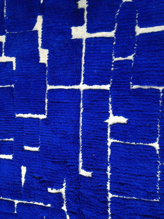 Image 1 of Handgemaakt blauw gedecoreerd vloerkleed 200 cm x 300 cm