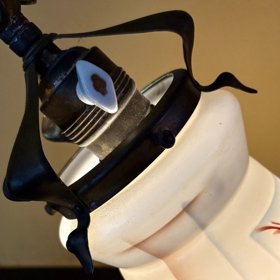 Image 1 of Art Deco Tischlampe bzw. Schreibtischlampe mit bemaltem Glas.