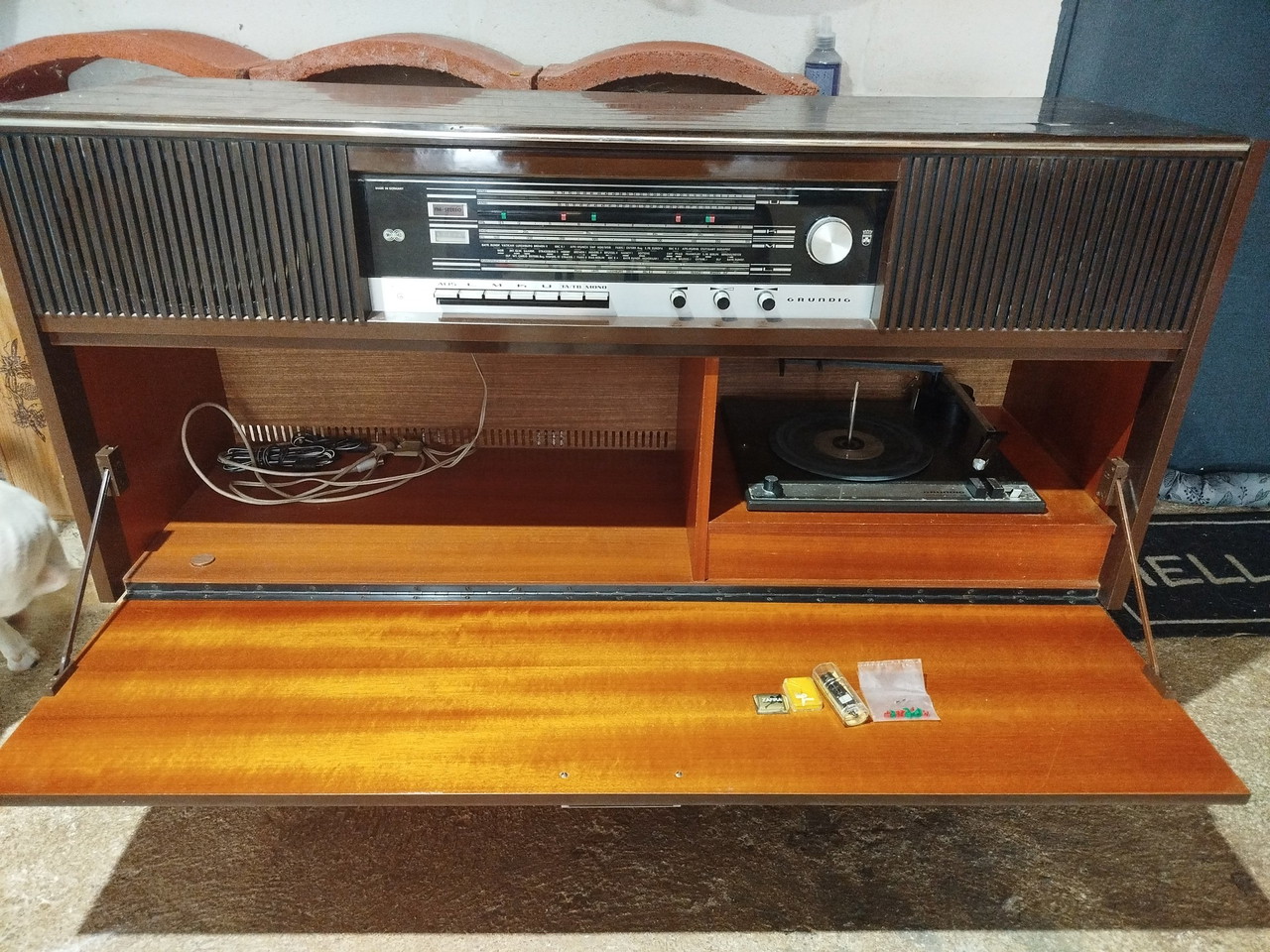 Meuble Hifi vintage Grundig Mondello années 70