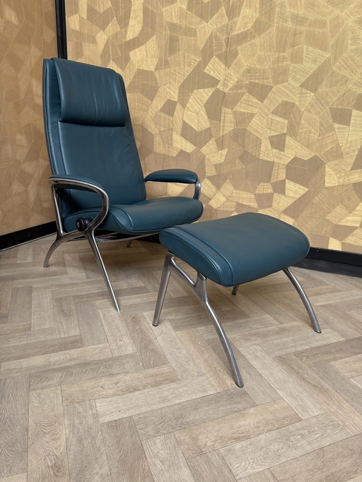 Stressless model Paris high back with footstool