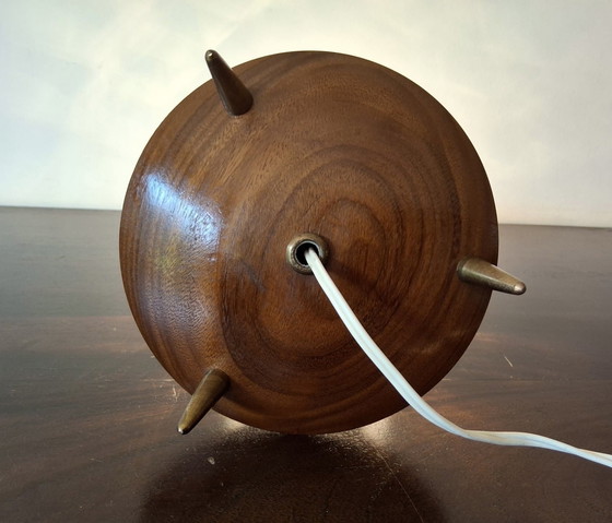 Image 1 of Vintage tafellamp met glazen reliëf kap jaren 60