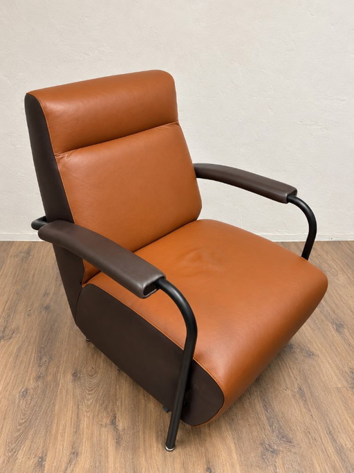 Leolux Scylla fauteuil – cognac leer, hoge rug, vrijwel ongebruikt