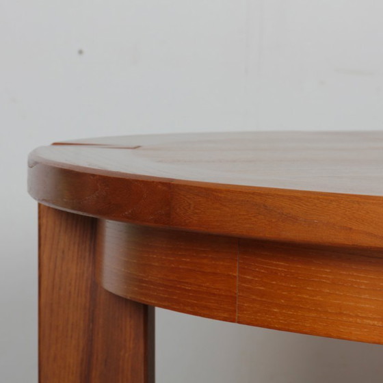 Image 1 of Round extendable wooden dining table produced by Monopoly, 1970
