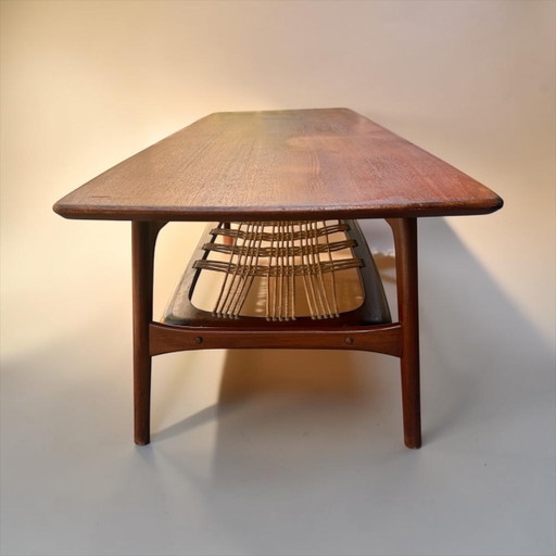Salontafel toegeschreven aan Louis van Teeffelen