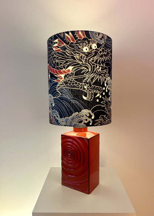 Upcycled table lamp made from a mid-century design vase - cordless with LED light source