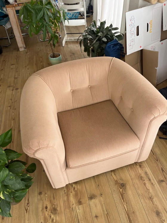 Image 1 of Sillón Chesterfield original, retapizado (rosa)