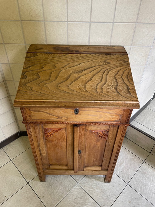 Secretaire from before 1930