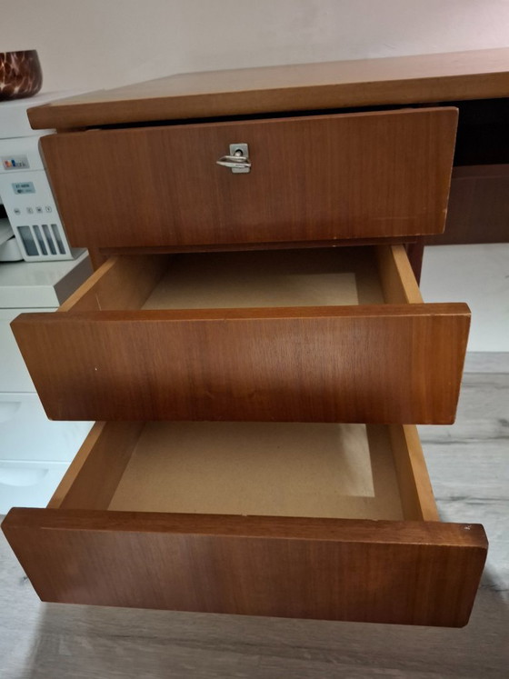 Scrivanie Vintage Retro con telaio a U - Design Danese - Anni '60, Legno, Marrone (foto 6 di 6)