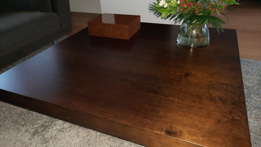 Table basse Schuitema wengé 110 x 110 cm