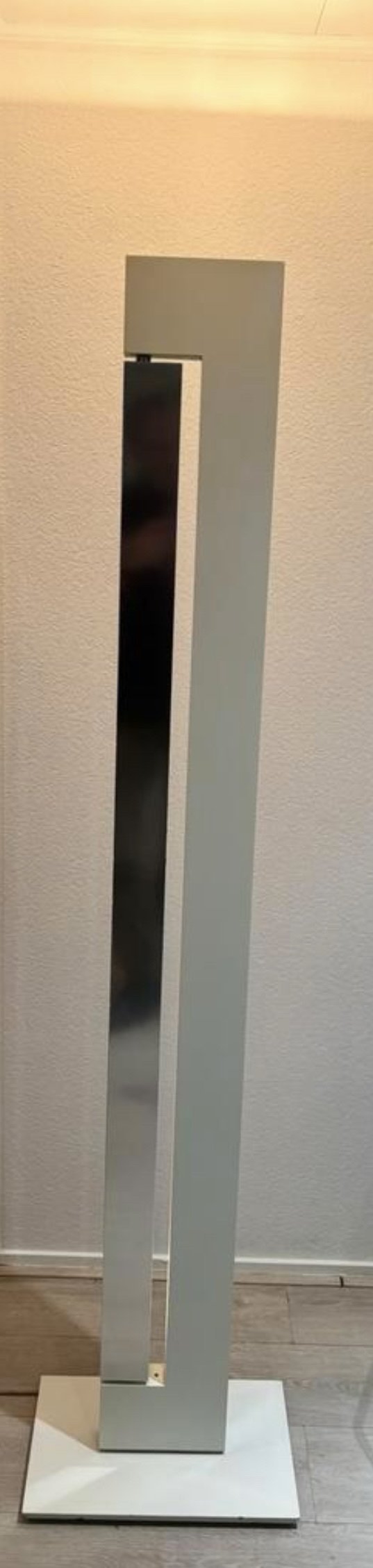 Image 1 of Lampada da terra a LED Nemo Ara. Come nuova.