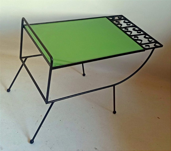 Image 1 of 1950s side table with apple green top, 65.5 cm wide