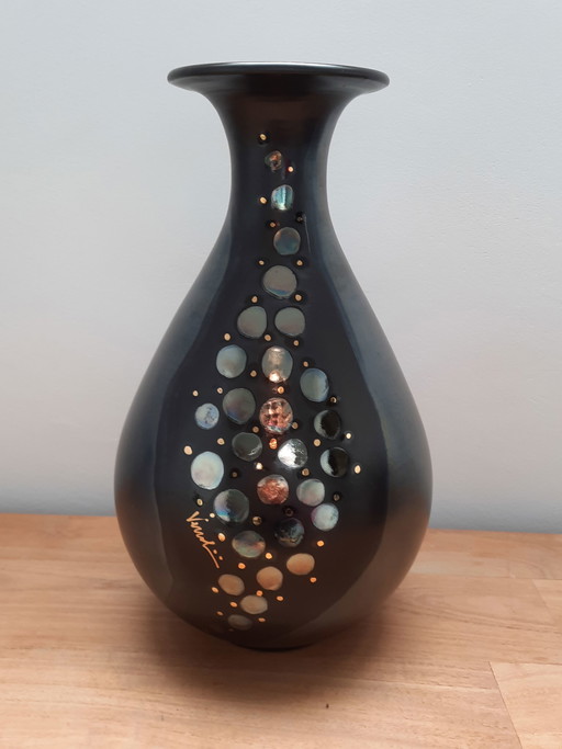Vintage Verzolini questa majolica vase