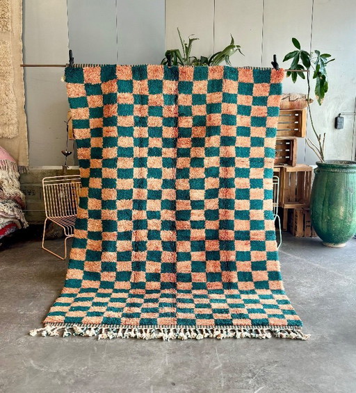 Tapis marocain à carreaux 190 x 280 cm, tapis en laine fait main – Mrirt Rug – Tapis