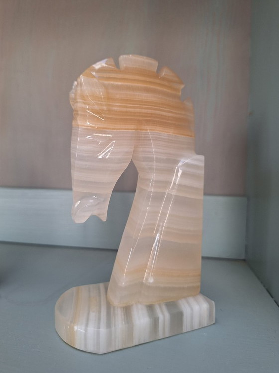 Buchstützen aus Onyxmarmor in Pferdeform, Dekorative Objekte, Creme (Foto 4 von 6)