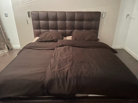 Image 1 of Combinaison sommier Wittmann et cuir marron Habana avec tête de lit