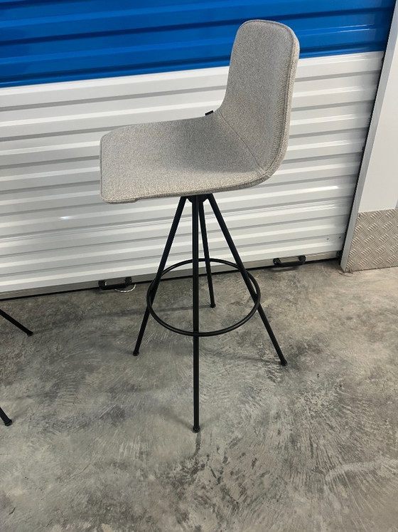 Inclass Barstools 4 pieces, light grey textile with black metal base, Modern (photo 6 of 7)