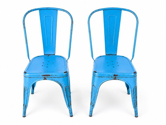 Set of 4 Tolix chairs, 2 yellow, 2 blue. 1960s edition. – Dining chairs, Metal (photo 5 of 8)