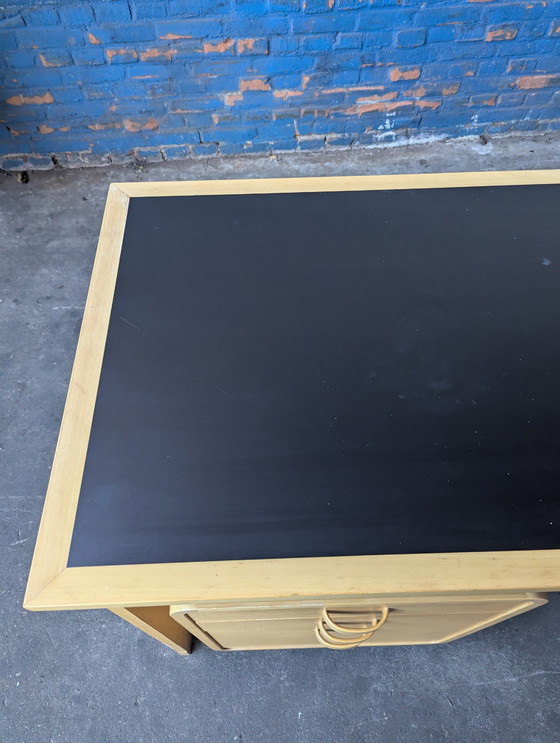 Image 1 of Magnus Olesen-Schreibtisch -Rud Thygesen & Johnny Sørensen