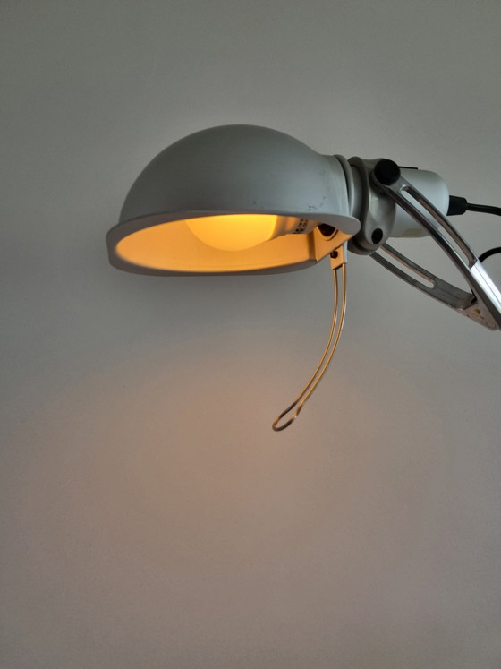 Image 1 of Lampada da tavolo Artemide Mandraki design Riccardo Blumer