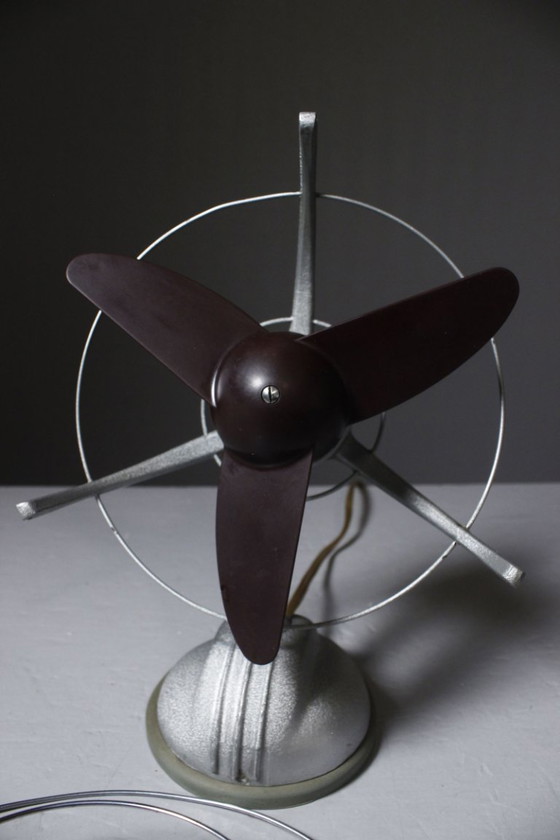 Ventilateur vintage Ercole Marelli design Streamline Italie 1950s – Objets déco, Plastic (photo 7 of 14)