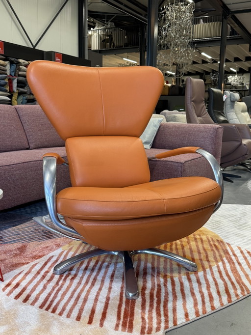 Leolux Formi Sillón cuero naranja