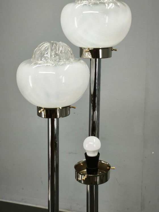 Italienische Stehleuchte aus Murano-Glas, Chrom und Marmor, dreiflammig, 1970er Jahre – Stehleuchten, Marble (photo 2 of 15)