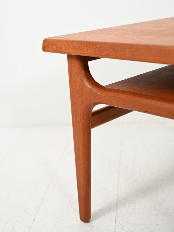 Image 1 of Deense salontafel van Niels Bach voor Renders Møbel