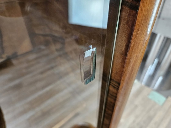 Image 1 of Art Decò Display Cabinet in Walnut Burl