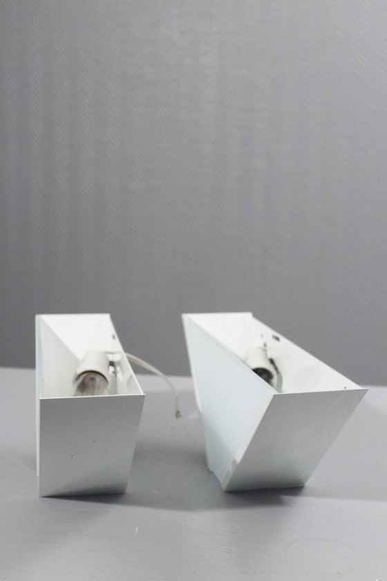 Image 1 of SCE Frankrijk - Paar vintage postmoderne Memphis-wandlampen uit de jaren 80.